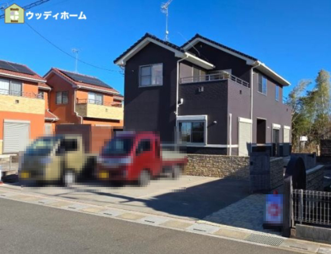 春日部市東中野　中古一戸建ての外観