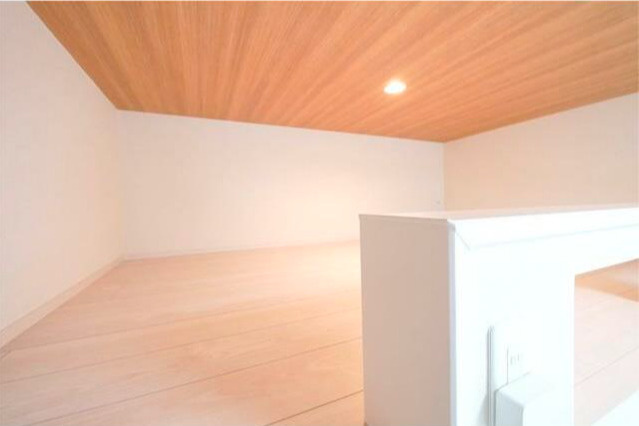 ハーモニーテラス向島Ⅱの寝室|ロフト