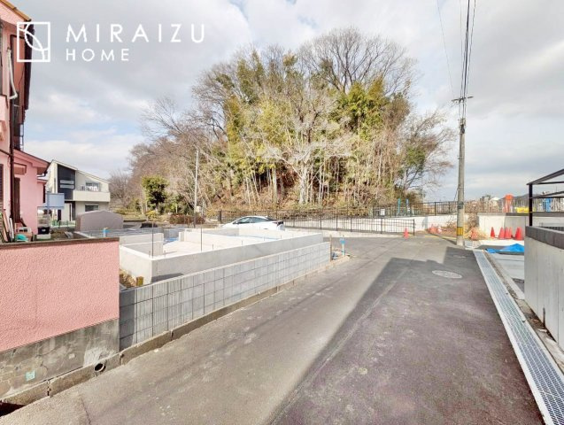 【外観】 | プライバシー性と開放感を高める住環境。陽当たりの良い開かれたロケーションを活かし、心地よい暮らしをプランニング