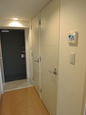 【玄関】 | アーデン駒沢大学