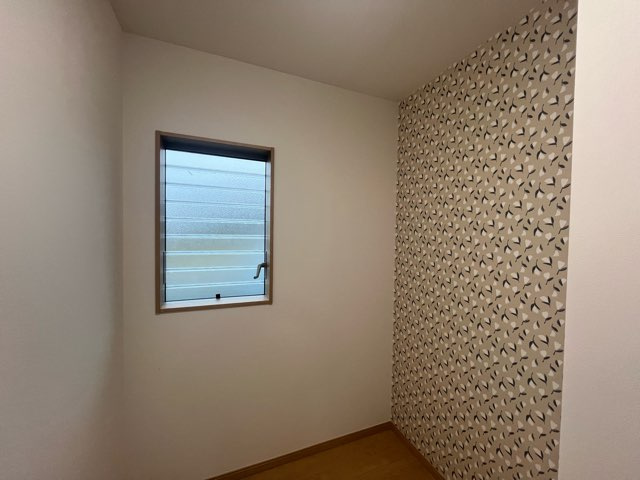 南国市上野田　中古一戸建ての和室|リビング横の和室は来客時や子供の遊び場にピッタリ☆