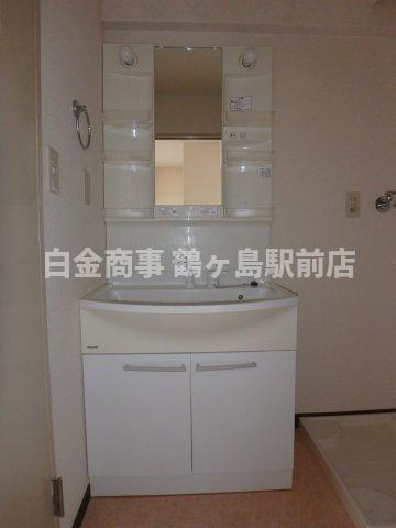 プラザエルムの洗面所|同タイプ別部屋となります