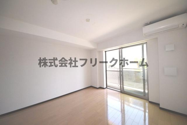 小金井市梶野町４丁目の賃貸マンションの寝室