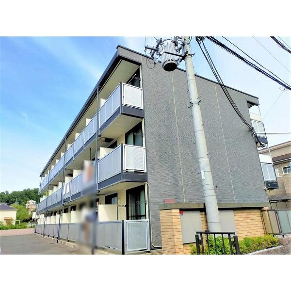 レオパレス見付山の外観