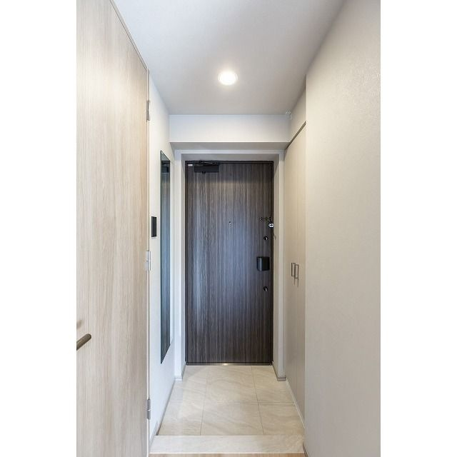 ディームス浦安の玄関