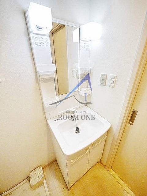 プランドールの洗面所|独立洗面台です。