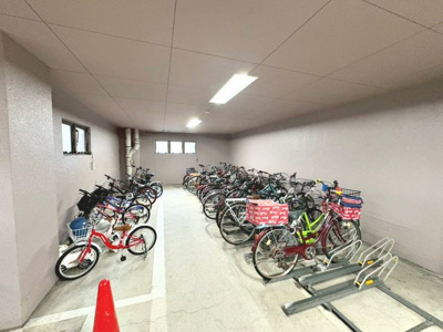 【駐輪場】 | レックスマンション住之江公園 | 販売現地♪【2026年2月撮影】