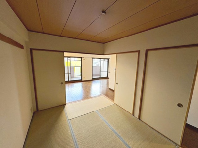 【和室】 | レックスマンション住之江公園 | 畳の感触を味わいながら寛げる和室があります♪