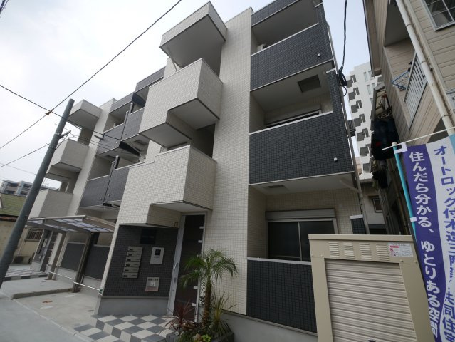 カトレア箱崎の外観