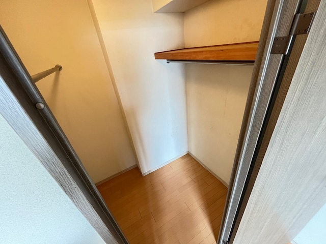 ローレルスクエア和泉中央B棟の収納