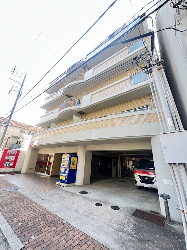 グレーテル森の外観