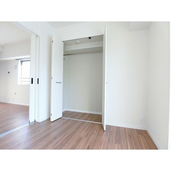 ノアール香椎の居間・リビング