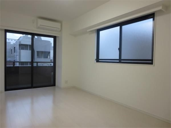 グラウンデュークス菊川 の寝室