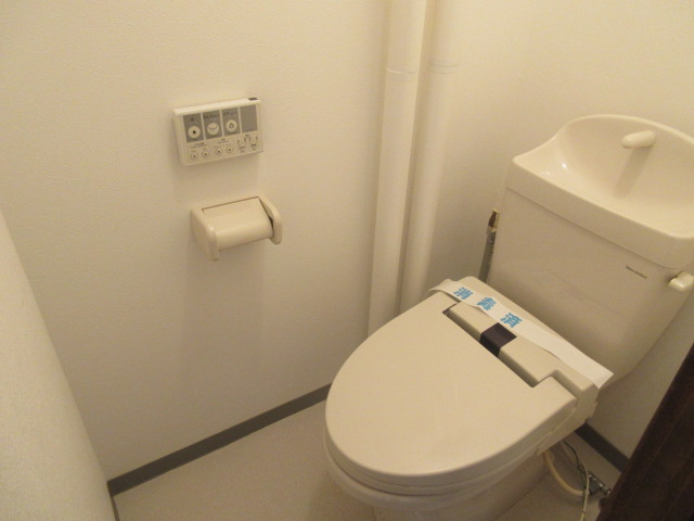PLAIN7のトイレ