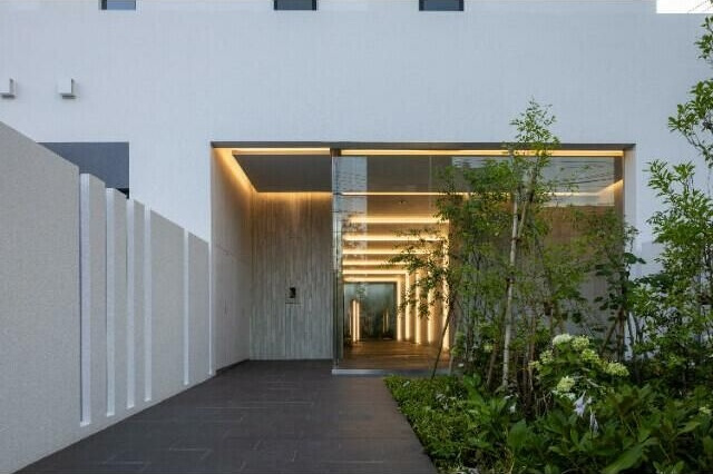 シルクボーテのエントランス