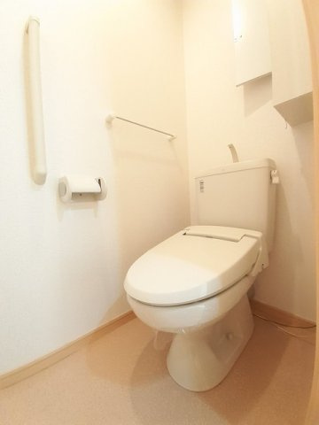 ヴィヴァーチェ　Ｂのトイレ