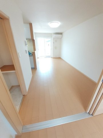 ヴィヴァーチェ　Ｂの居間・リビング