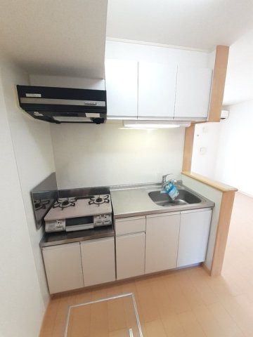 ヴィヴァーチェ　Ｂのキッチン