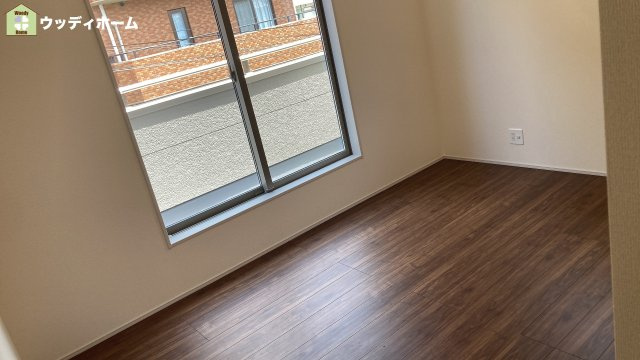 越谷市赤山町2丁目　新築一戸建ての寝室