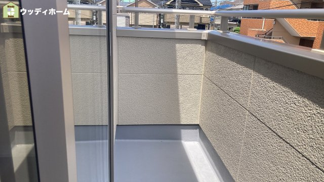 越谷市赤山町2丁目　新築一戸建てのバルコニー