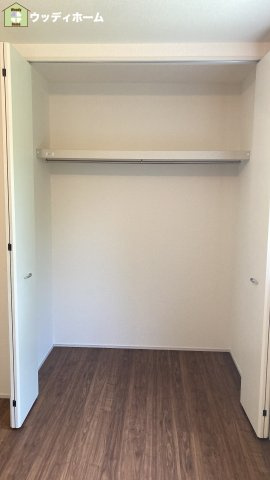 越谷市赤山町2丁目　新築一戸建ての収納