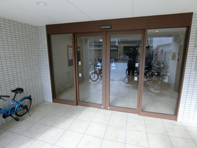 【エントランス】 | グランパシフィック花園北