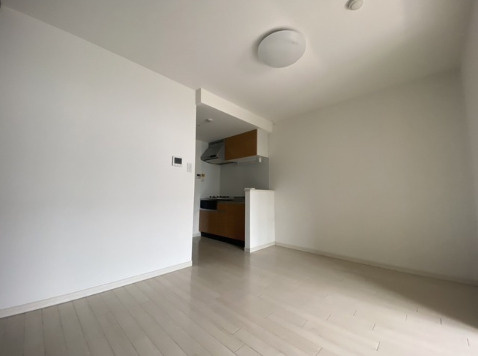 セブンプロート庚午の居間・リビング