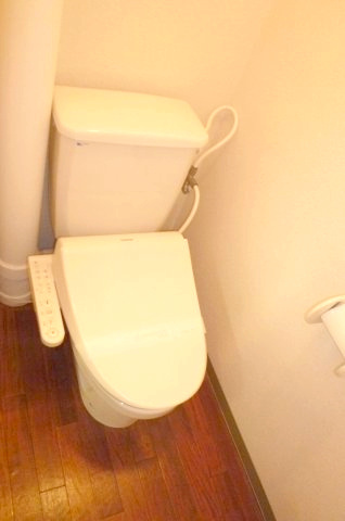 トピアⅡのトイレ|温水洗浄便座