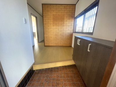 【玄関】 | 真岡市長田3LDK中古住宅
