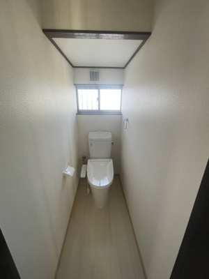 【トイレ】 | 真岡市長田3LDK中古住宅