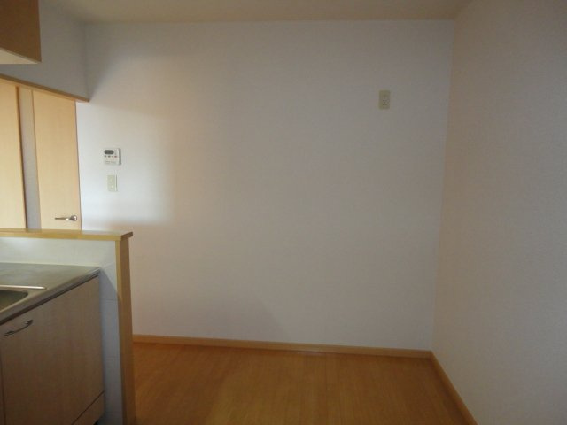 ヴァインベルク　　刈谷市近郊の賃貸はクラスホーム刈谷店のキッチン|キッチン