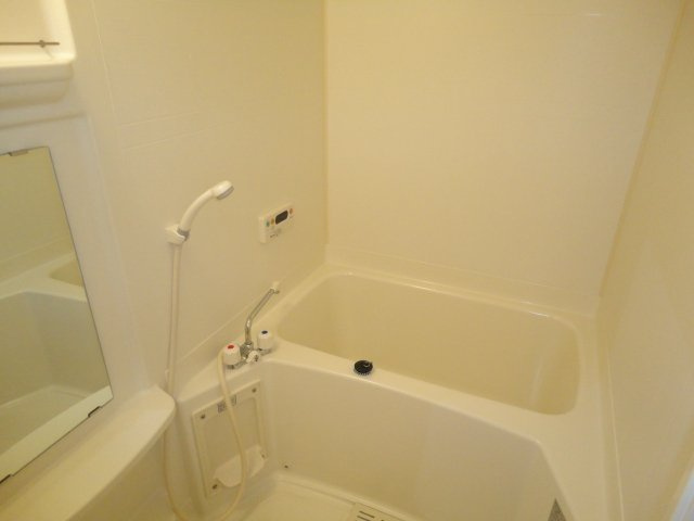 ヴァインベルク　　刈谷市近郊の賃貸はクラスホーム刈谷店の浴室|バス