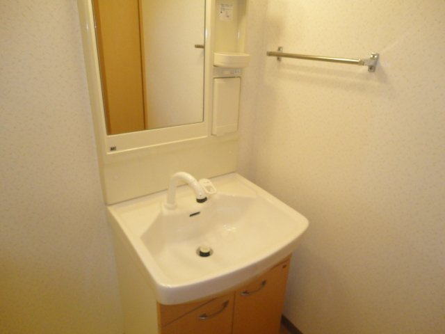 ヴァインベルク　　刈谷市近郊の賃貸はクラスホーム刈谷店の洗面所|洗髪洗面化粧台