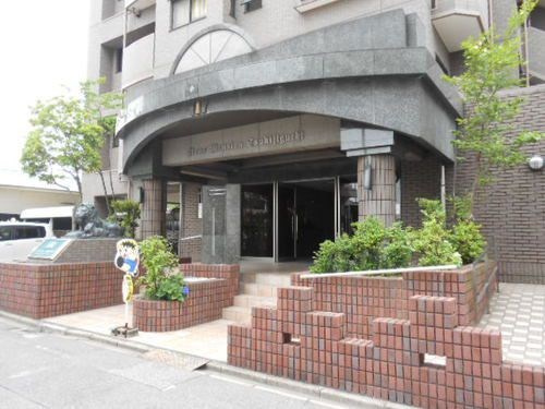 ライオンズマンション築地口弐番館のエントランス