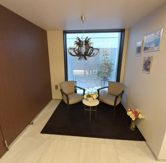 マミービルのロビー