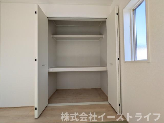 【新築戸建】　いわき市常磐西郷町第10　全10棟の収納|2号棟写真　和室には押入れが付いてるので、来客用の布団も収納できます！