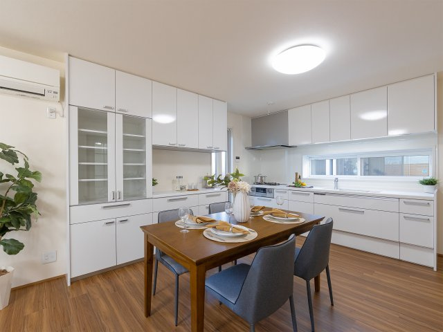 会津若松市天寧寺のキッチン|※家具類はイメージです