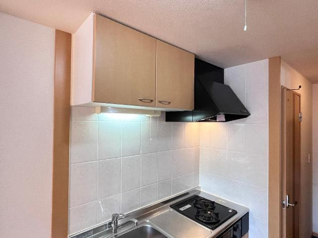 ヴォーノシロスナ　　刈谷市近郊の賃貸はクラスホーム刈谷店のキッチン|キッチン吊戸棚