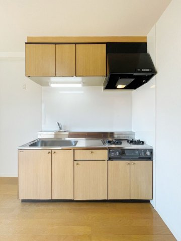 ライツェント広尾のキッチン|同タイプ別号室のもの、実際の部屋と仕様等が異なる場合あり。