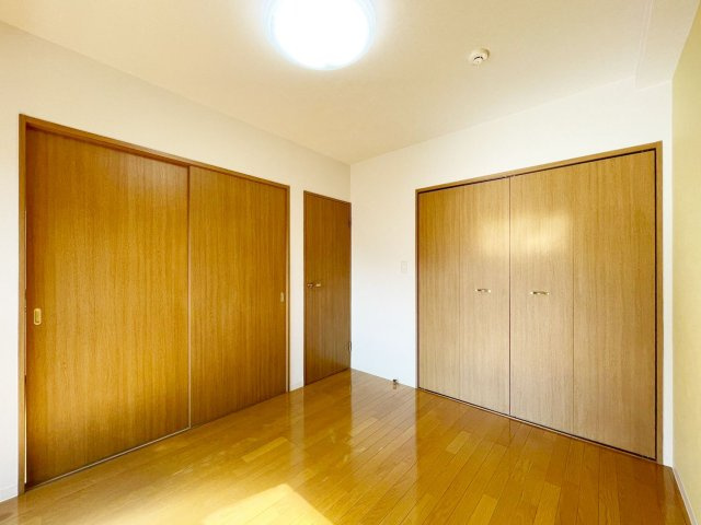 ライツェント広尾の洋室|同タイプ別号室のもの、実際の部屋と仕様等が異なる場合あり。