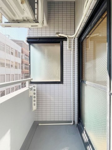 ライツェント広尾のバルコニー|同タイプ別号室のもの、実際の部屋と仕様等が異なる場合あり。