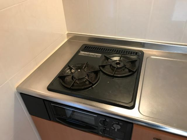 セントラルパレス植出　　刈谷市近郊の賃貸はクラスホーム刈谷店のキッチン|2口ガスコンロ