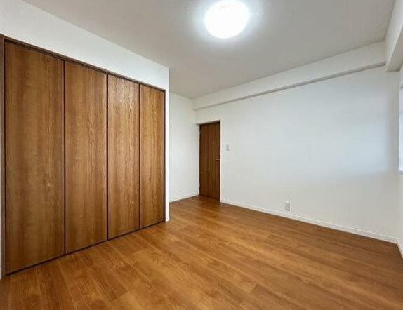 RKB別府マンション1号棟の洋室