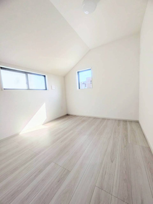 【洋室】 | 天白区土原１丁目新築戸建て | キャンペーン対象物件です♪詳細は弊社ホームページもしくはスタッフまでお気軽にお問合せ下さいませ♪ お役に立てる自信があります♪