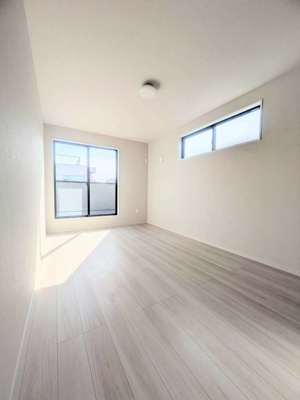 【居間・リビング】 | 天白区土原１丁目新築戸建て | キャンペーン対象物件です♪詳細は弊社ホームページもしくはスタッフまでお気軽にお問合せ下さいませ♪ お役に立てる自信があります♪