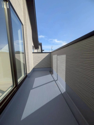 【バルコニー】 | 天白区土原１丁目新築戸建て | キャンペーン対象物件です♪詳細は弊社ホームページもしくはスタッフまでお気軽にお問合せ下さいませ♪ お役に立てる自信があります♪