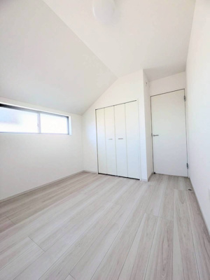 【洋室】 | 天白区土原１丁目新築戸建て | キャンペーン対象物件です♪詳細は弊社ホームページもしくはスタッフまでお気軽にお問合せ下さいませ♪ お役に立てる自信があります♪