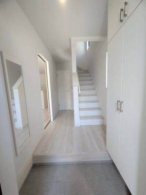 【玄関】 | 天白区土原１丁目新築戸建て | キャンペーン対象物件です♪詳細は弊社ホームページもしくはスタッフまでお気軽にお問合せ下さいませ♪ お役に立てる自信があります♪
