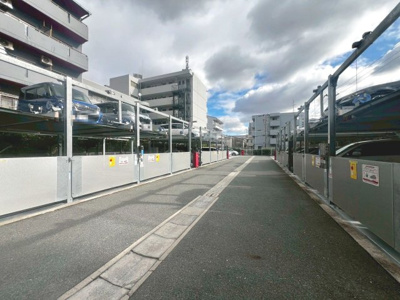 【駐車場】 | シティコーポ住之江 | マンションには敷地内駐車場もございますが、空き状況などに関しましては、どうぞお気軽にお問い合わせ下さい♪【2026年2月撮影】
