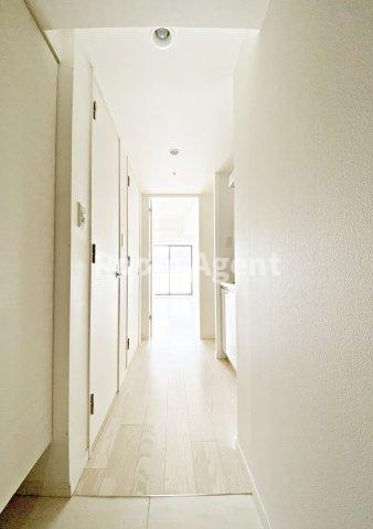 オーキッドレジデンス鶴舞(旧S-RESIDENCE鶴舞)の玄関